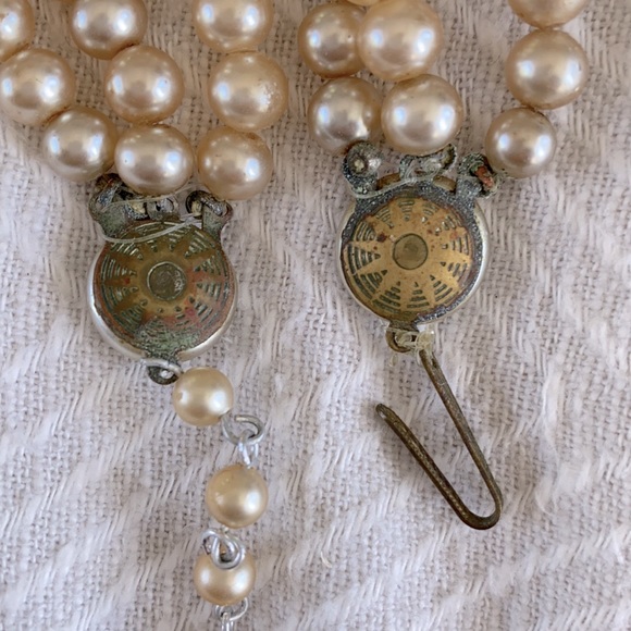 Vintage faux pearl choker - Picture 3 of 9